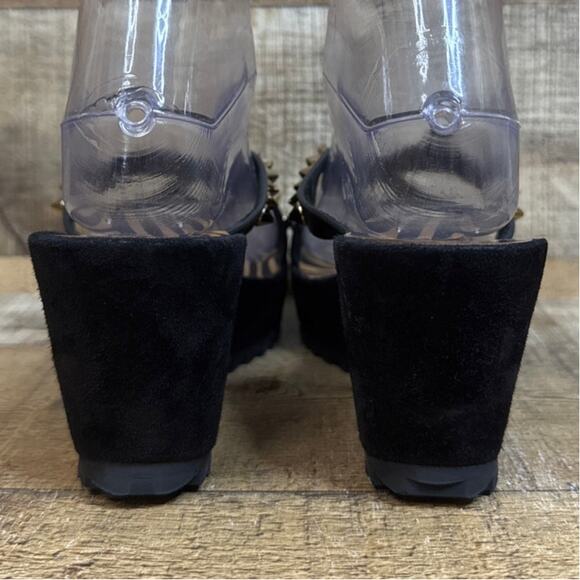 NEW Pedro Garcia Black Leather Wedge Sandals Cross Strap Gold Studded Size 37 7 - Picture 7 of 11